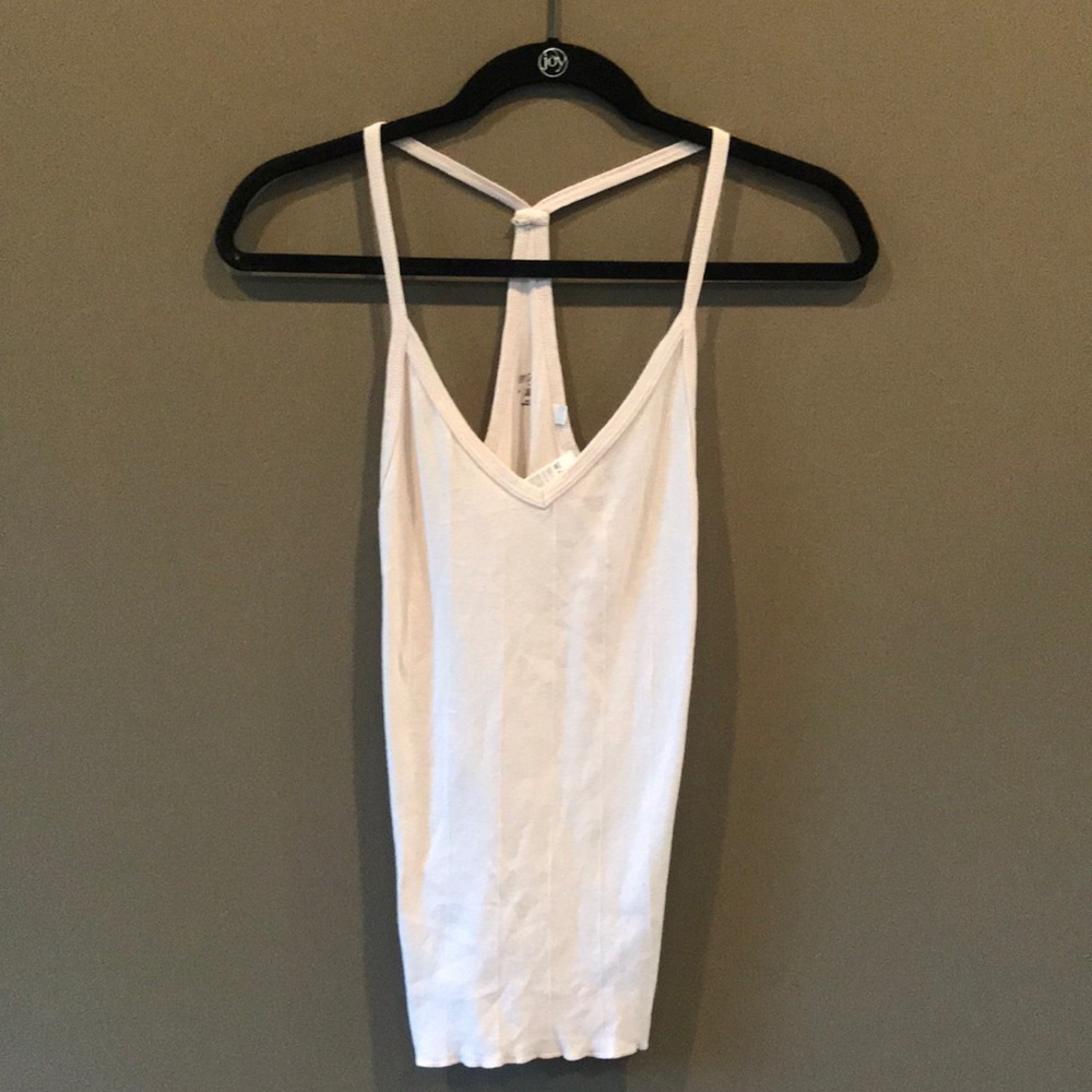 Size M light pink tank